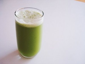Le jus de légumes verts, le geste santé au quotidien