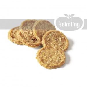 Des biscuits crus apéritif à base de pomme et de dattes
